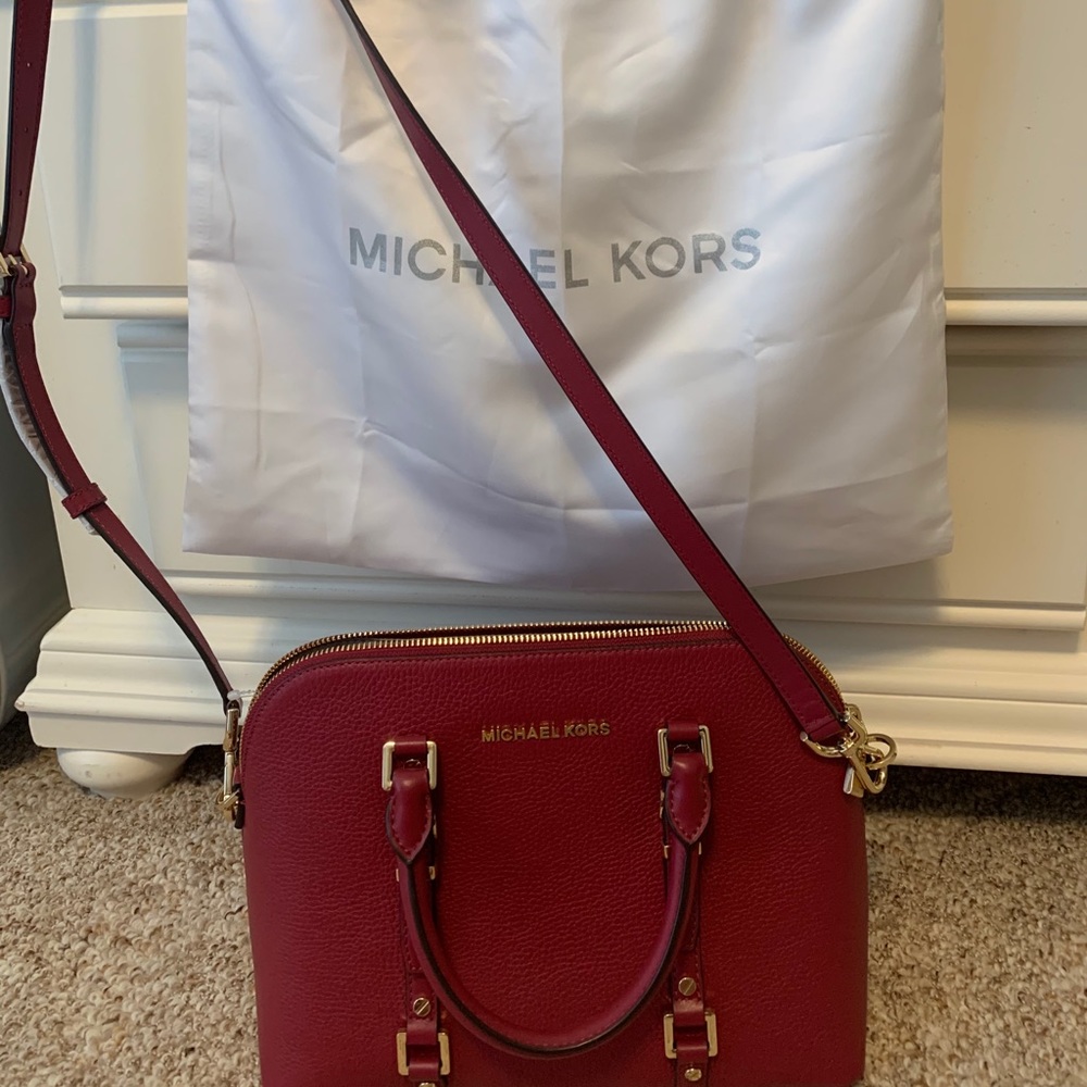 Michael Kors crossbody purse